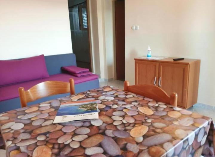 Apartmanibeta Stara Novalja Exterior photo