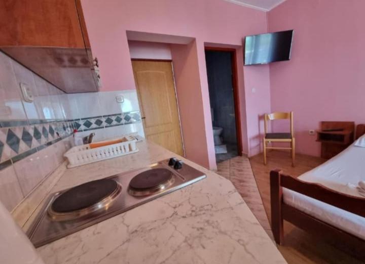 Apartmanibeta Stara Novalja Exterior photo